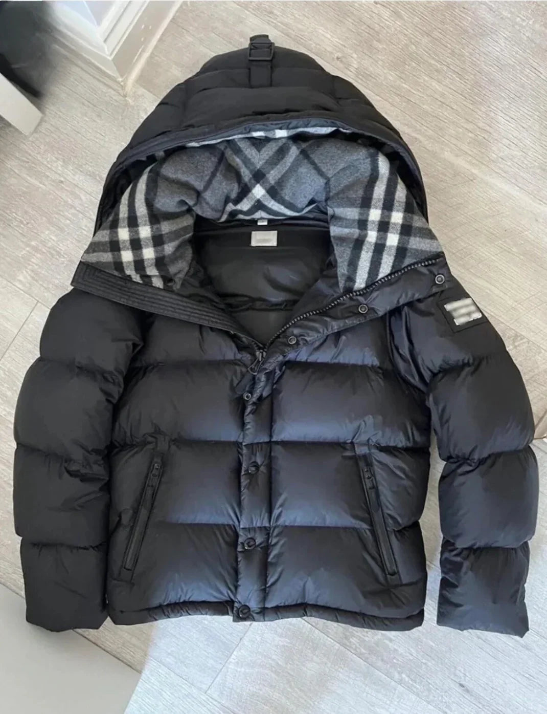 Black Puffer