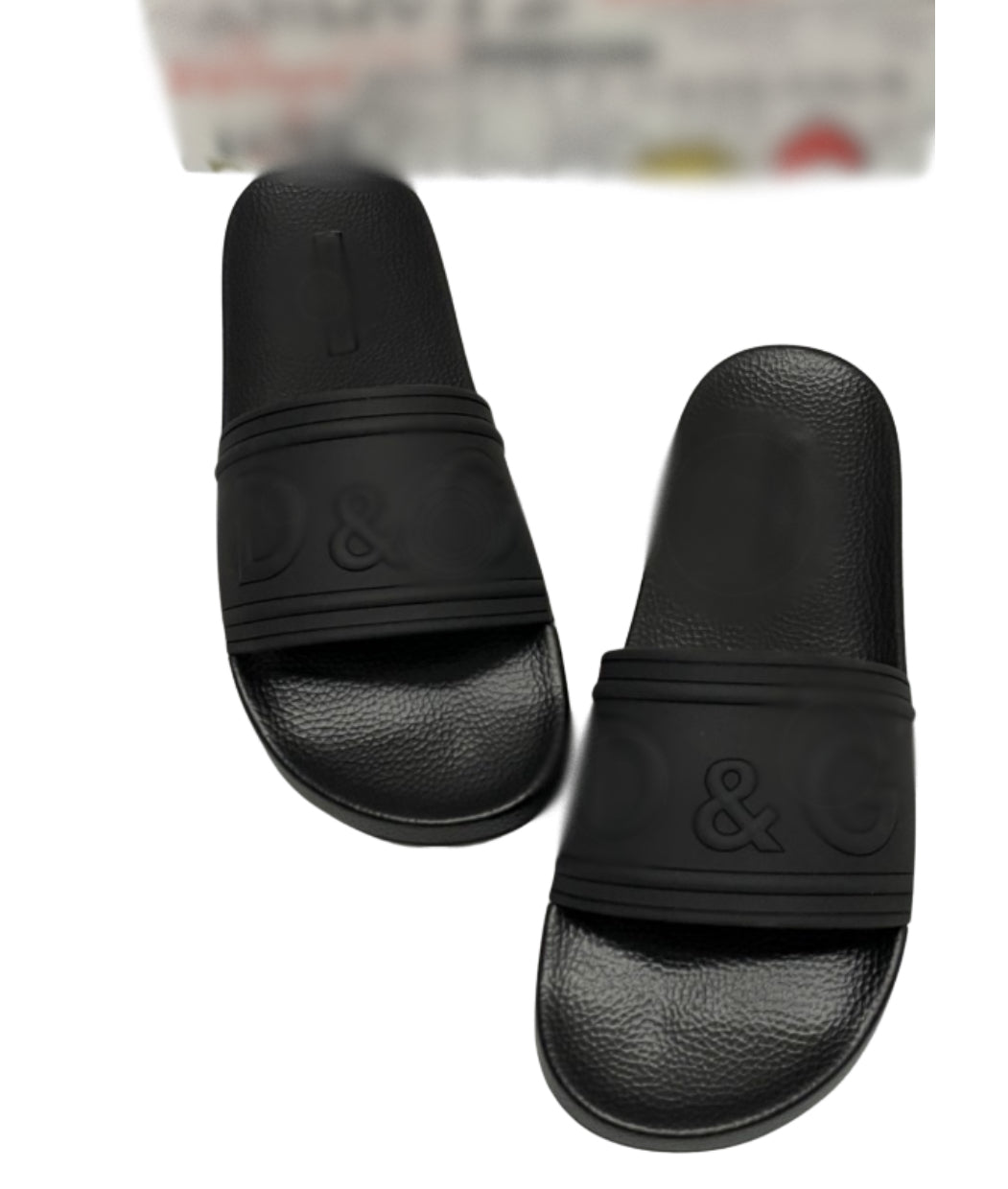 D&G122